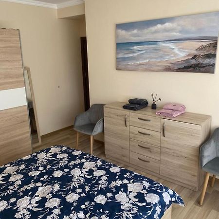 Luxury Family Apartament Apartment Бургас Екстериор снимка